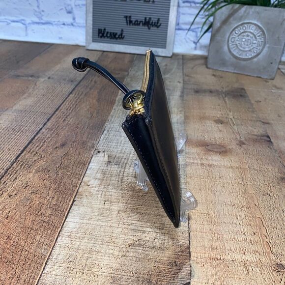 Fossil Black Zip Pouch with tab pull - Picture 4 of 8